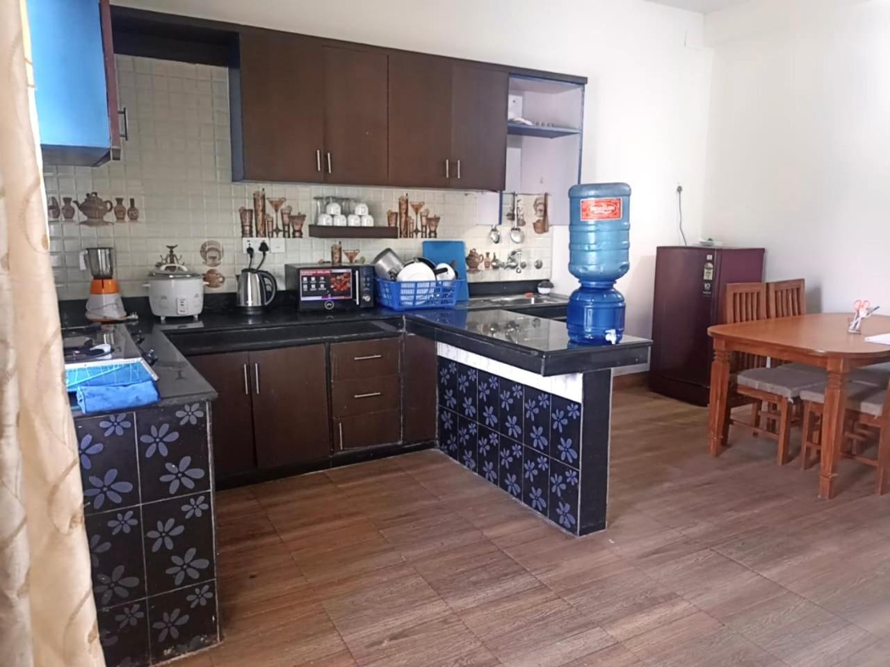 Rj-Residence Pokhara Eksteriør bilde