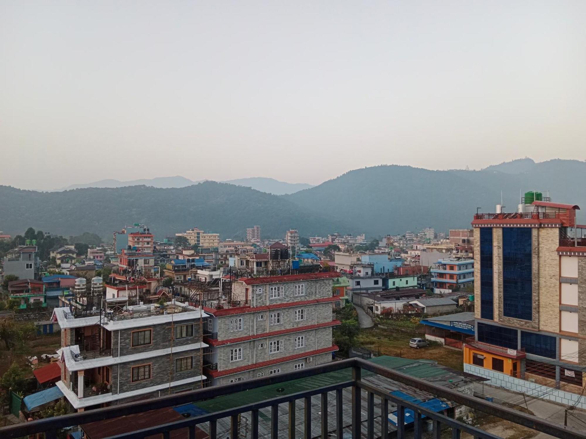 Rj-Residence Pokhara Eksteriør bilde